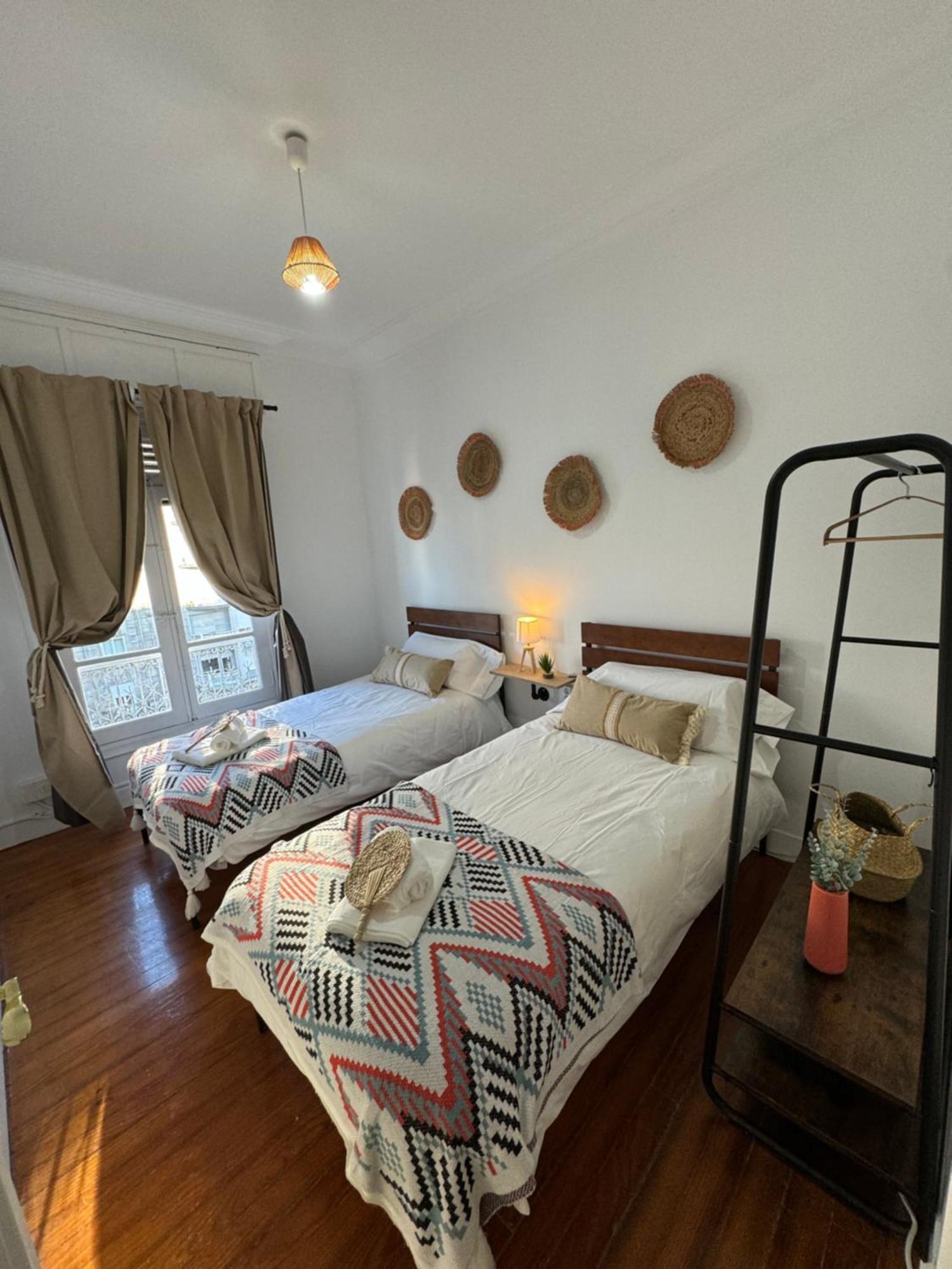 Lupita, Apartamento En El Centro De 比戈 外观 照片